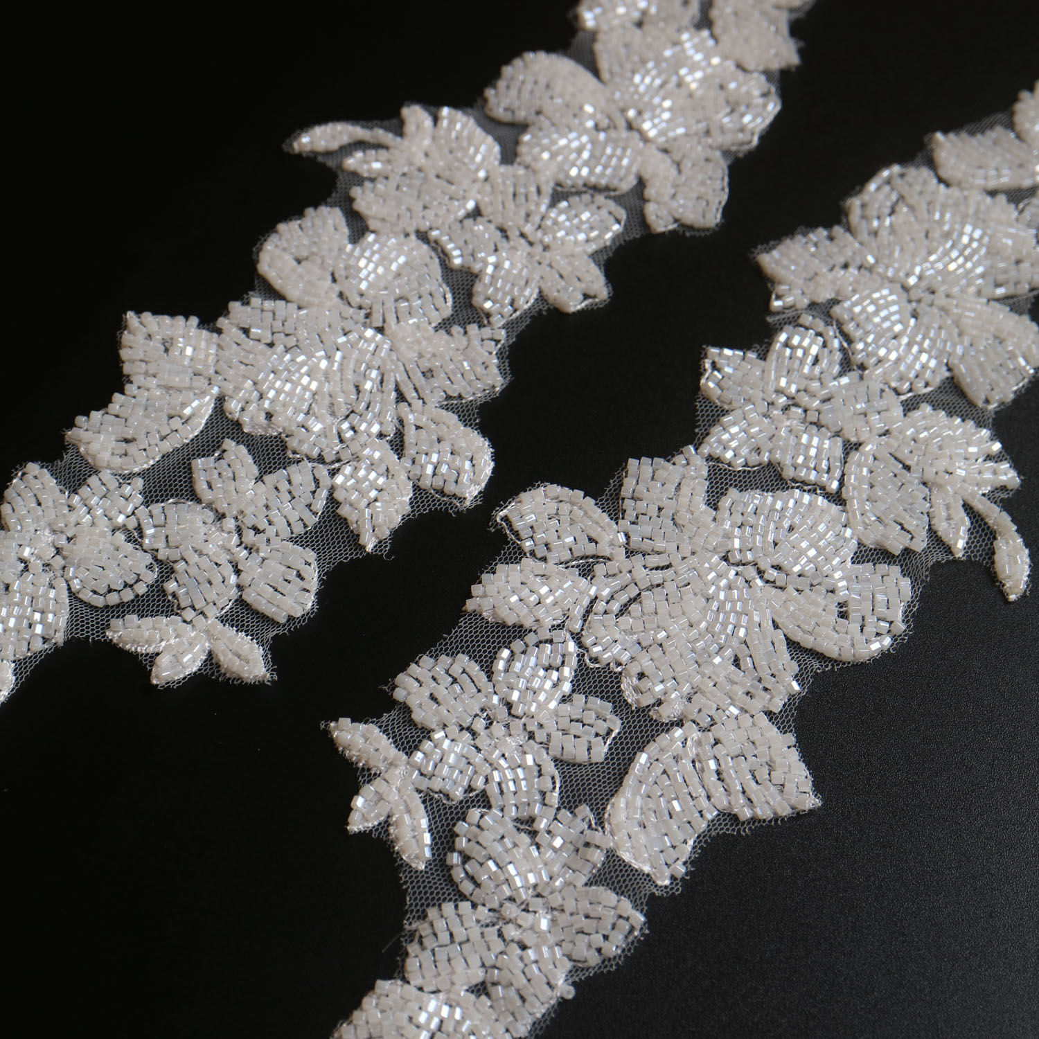 1pair luxury beaded embroidery - Luxury Lifestyle Photography recensione e prezzo