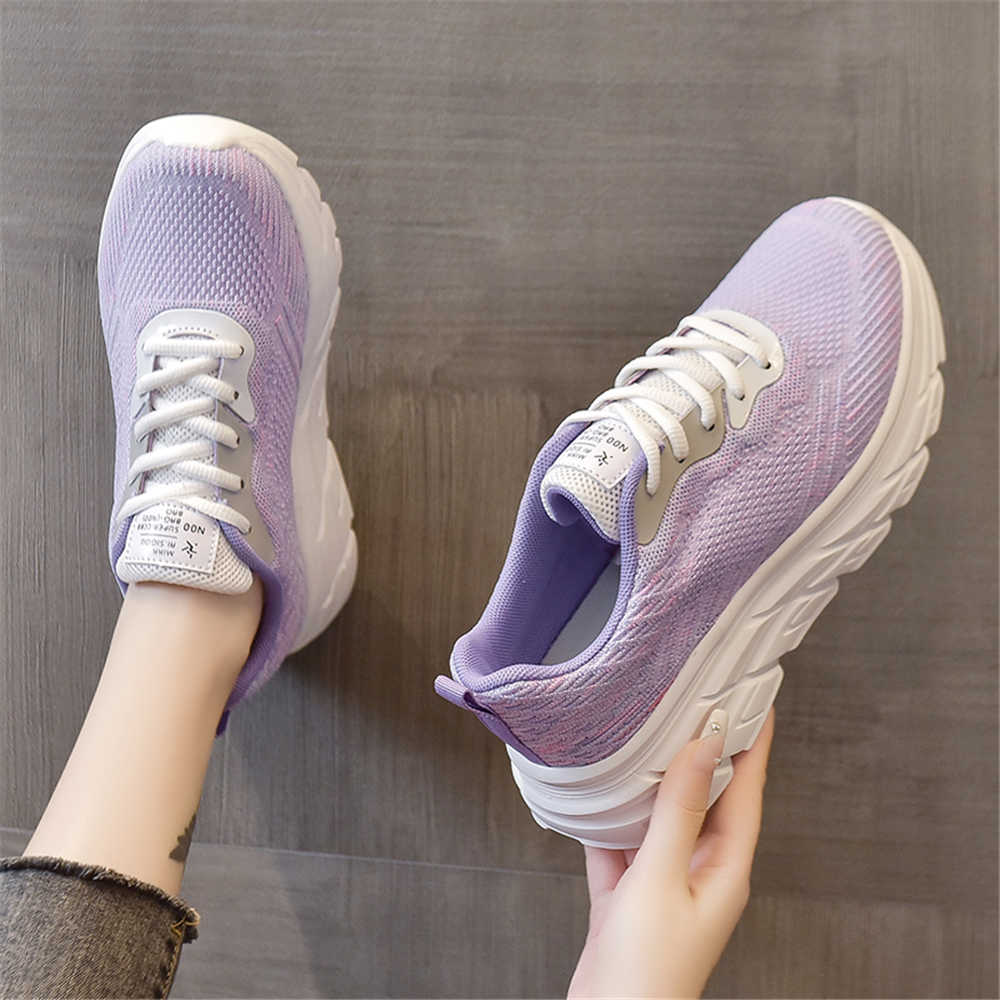 Flat Sole Without Heels Women  - Luxury Lifestyle Shoes recensione e prezzo