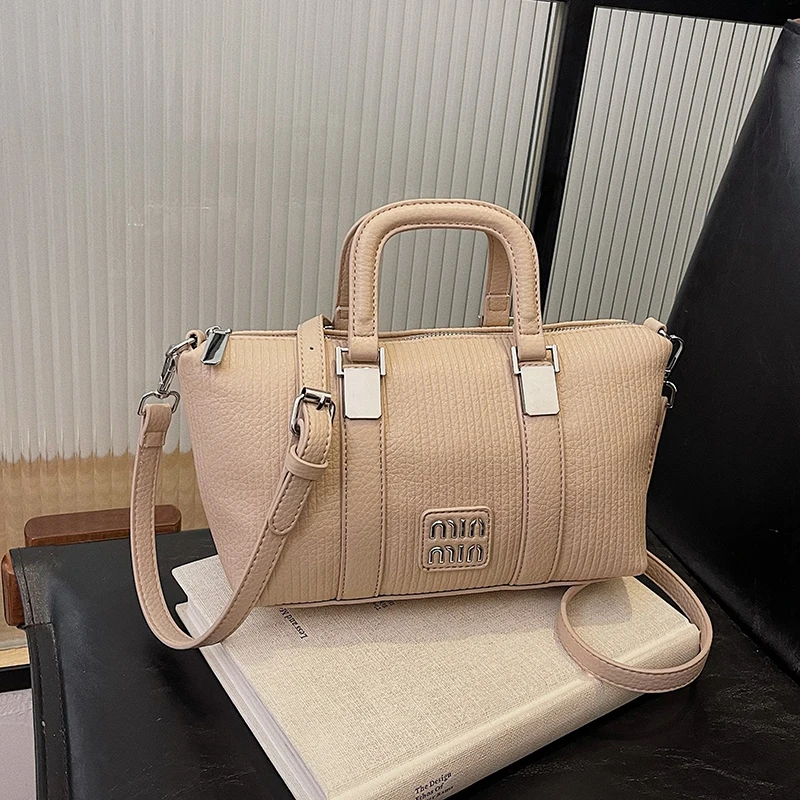 Women Luxury Elegant Leather F - Luxury Lifestyle City recensione e prezzo