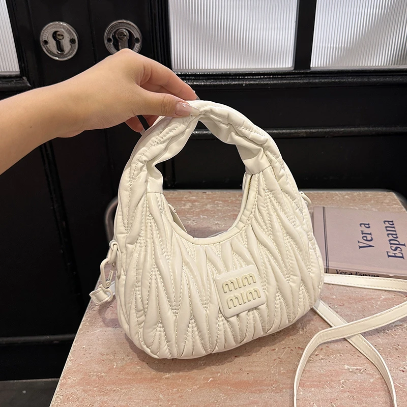 Luxury Women Elegant Leather F - Luxury Lifestyle City recensione e prezzo