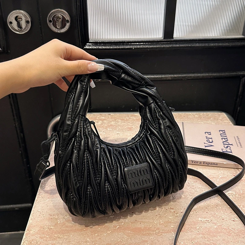 Luxury Women Elegant Leather F - Luxury Lifestyle City recensione e prezzo