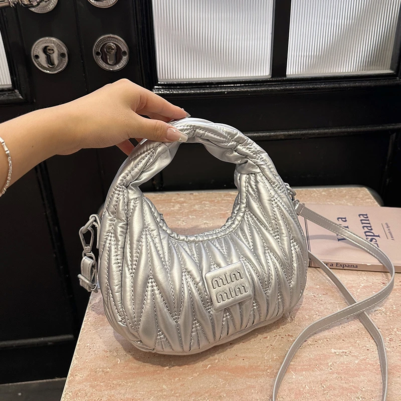 Luxury Women Elegant Leather F - Luxury Lifestyle City recensione e prezzo