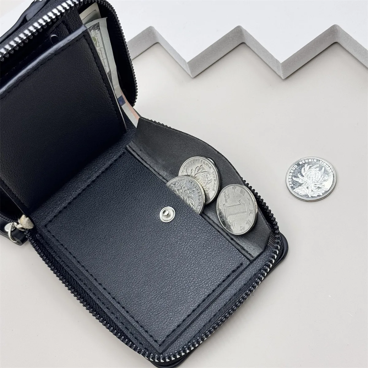 1pc Leather Men Wallet Luxury  - Luxury Lifestyle Photography recensione e prezzo