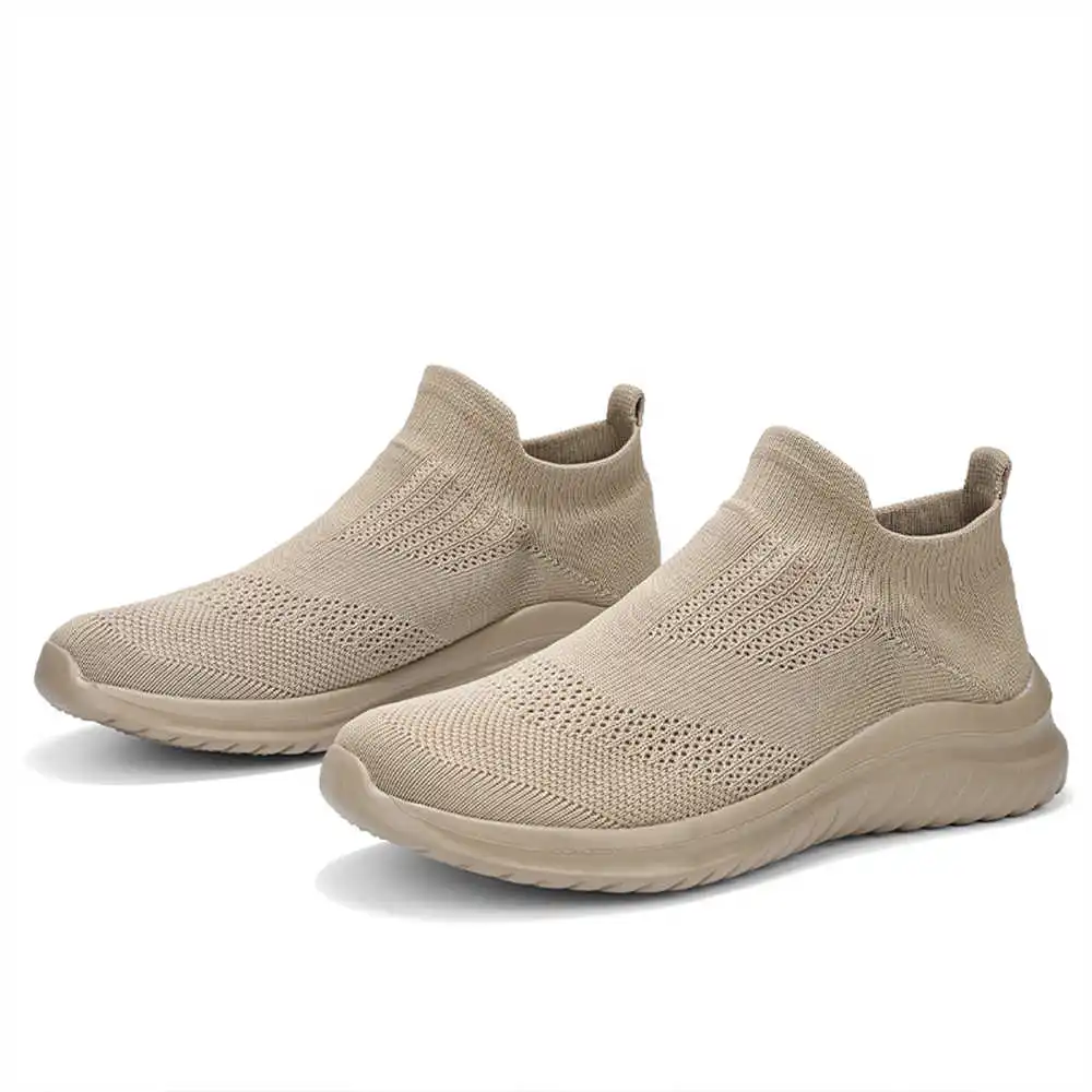 Beige Soft New Novelty Tennis  - Luxury Lifestyle Uk recensione e prezzo