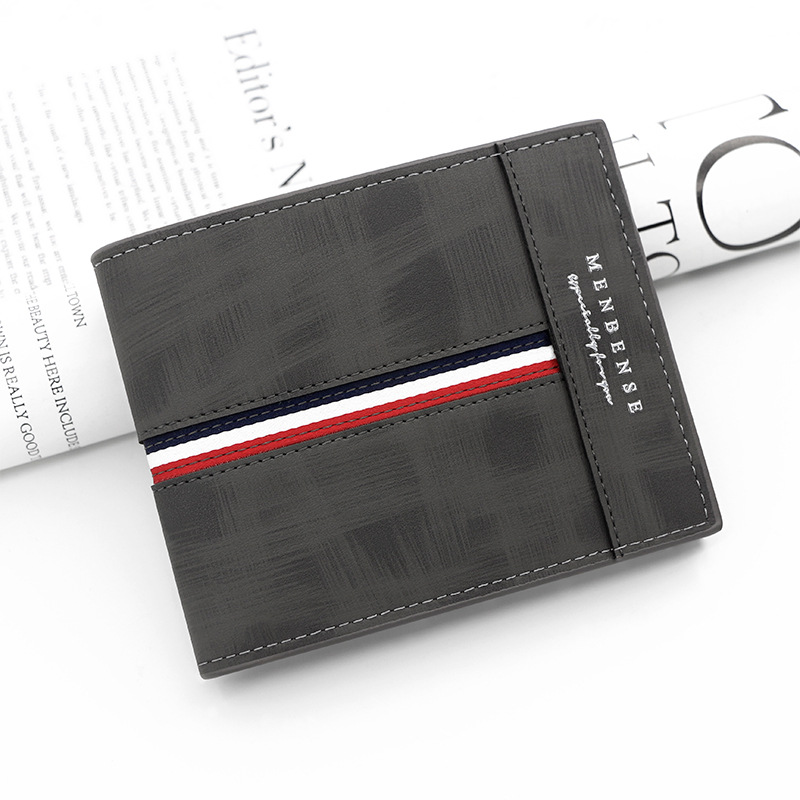 Luxury Slim Short Men's Wallet - Luxury Lifestyle Photography recensione e prezzo