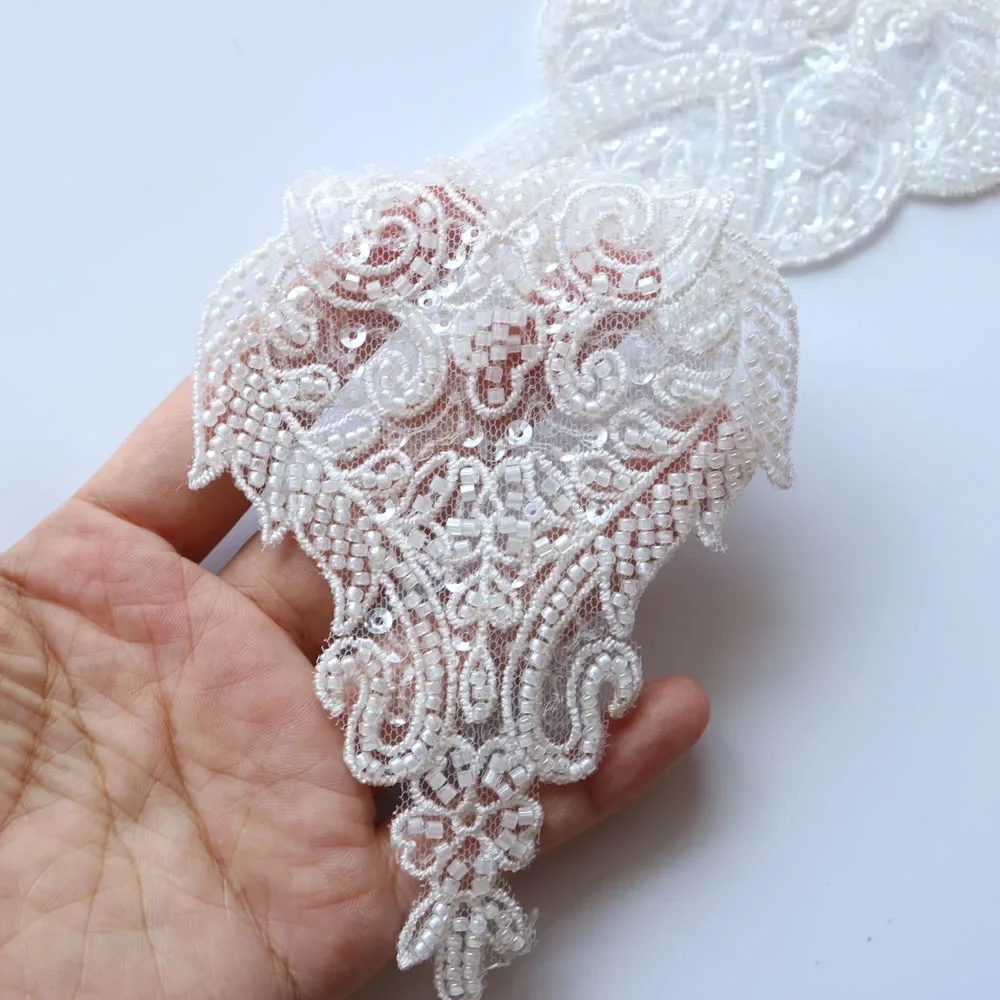 Luxury flower beaded embroider - Luxury Lifestyle Photography recensione e prezzo