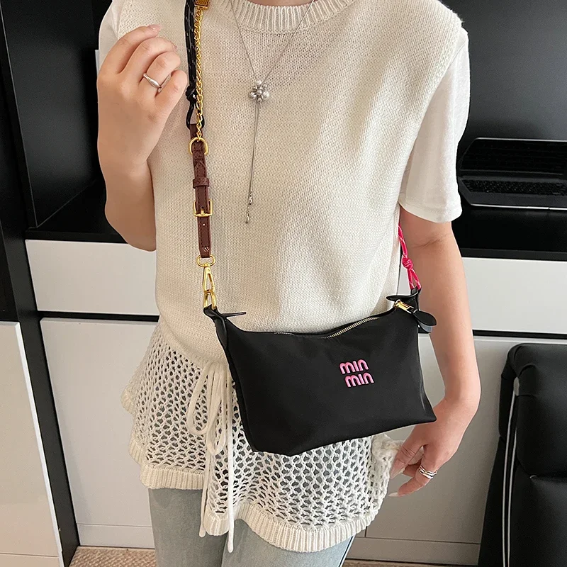 Women Luxury High End Leather  - Luxury Lifestyle City recensione e prezzo