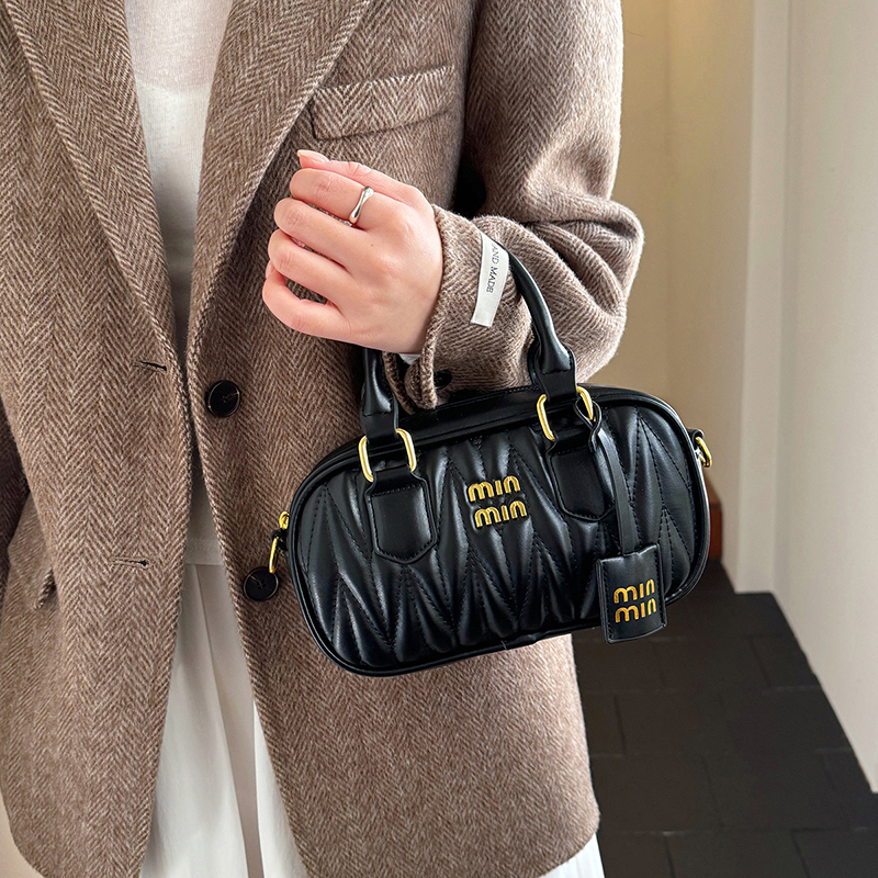 Women Luxury Elegant Leather F - Luxury Lifestyle City recensione e prezzo
