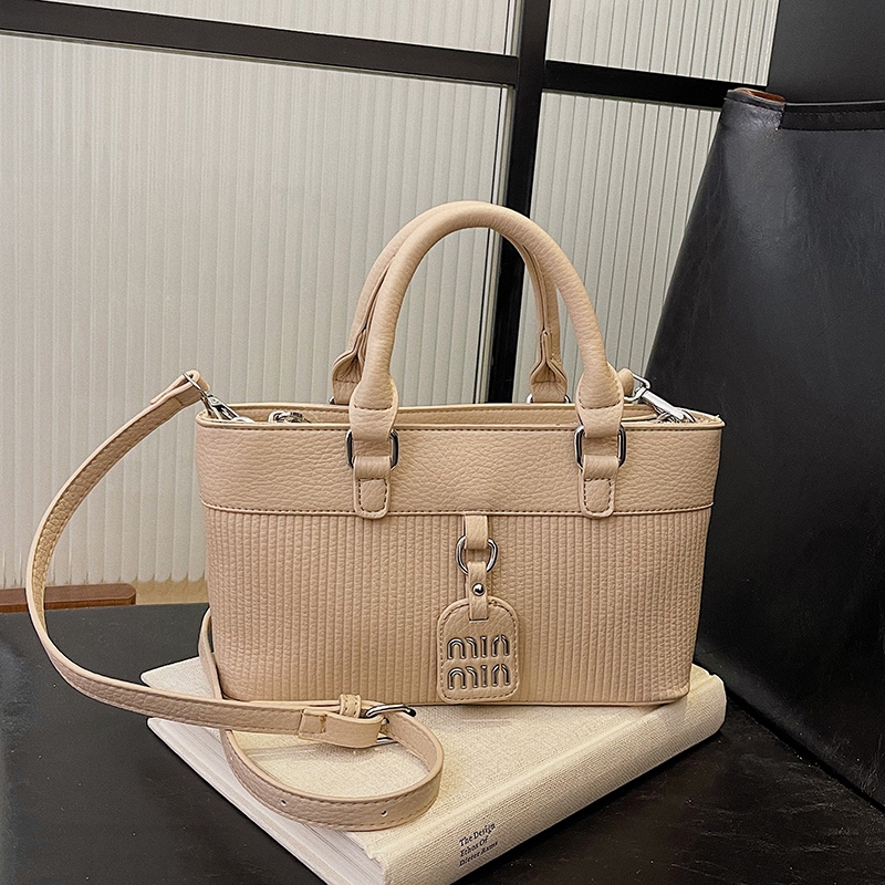 Luxury Women High End Leather  - Luxury Lifestyle City recensione e prezzo