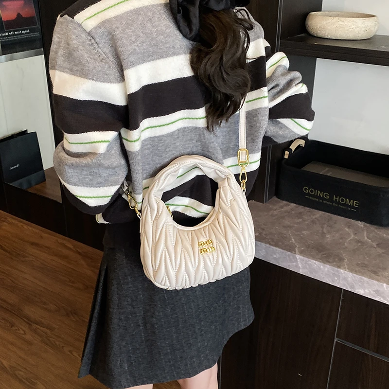 Luxury Women High End Leather  - Luxury Lifestyle City recensione e prezzo
